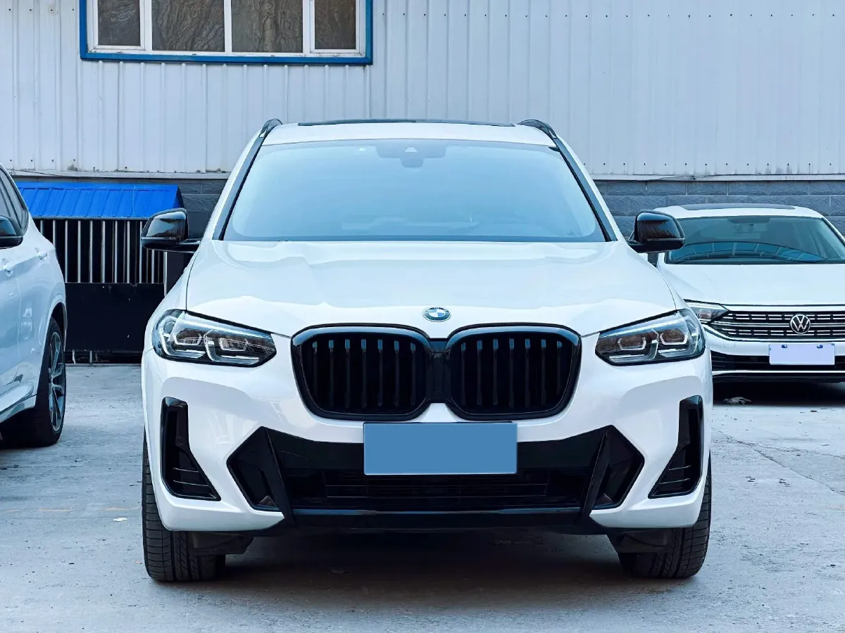 2022 BMW X3 2.0T 252HP L4 8AT,autocango,china used car exporter,china ev exporter,chinese used car exporter,chinese used ev exporter