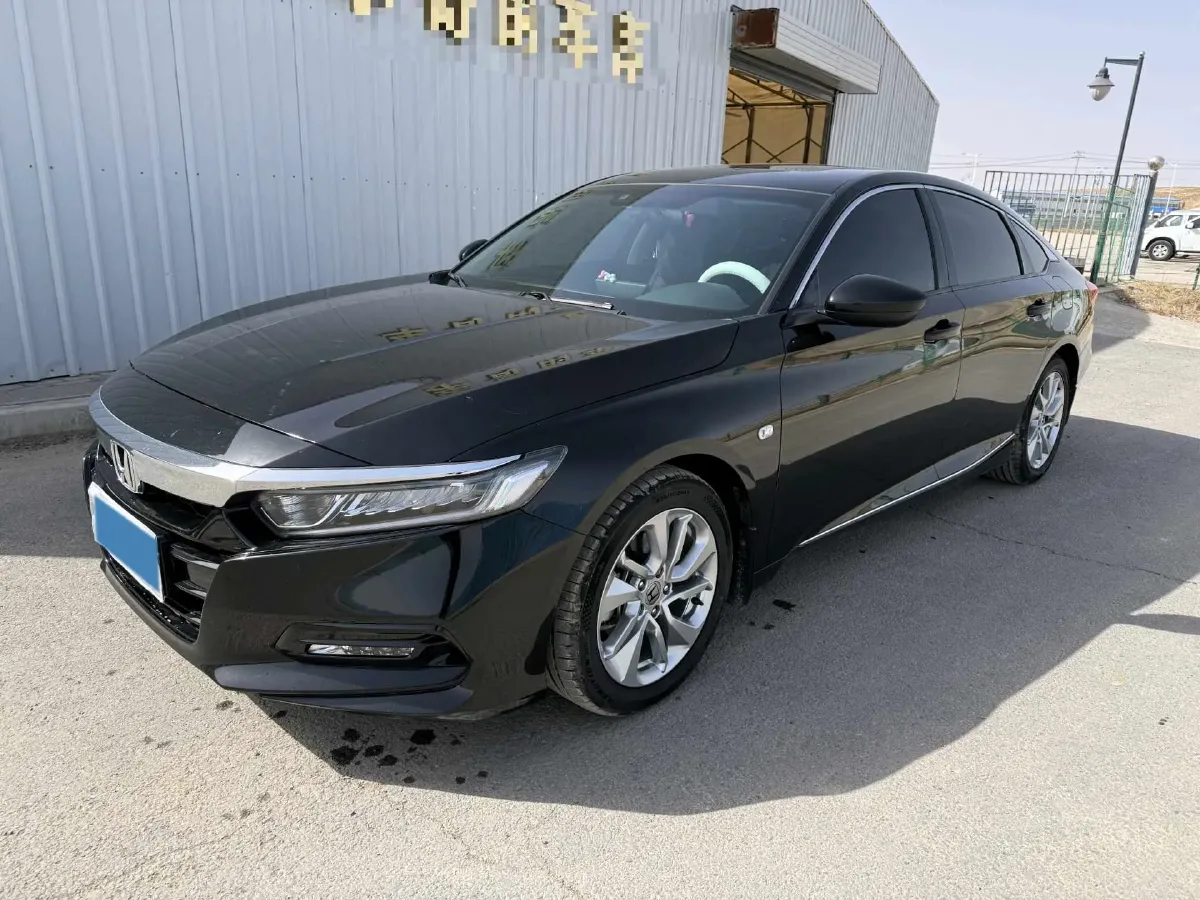 2018 Honda Accord 1.5T 177HP L4 CVT,autocango,china used car exporter,china ev exporter,chinese used car exporter,chinese used ev exporter