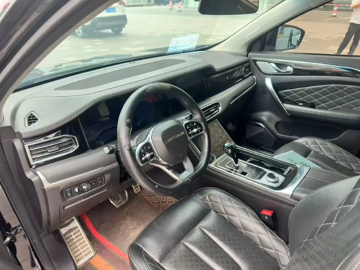 2020 Chery Tiggo 8 1.6T 197HP L4 7DCT,autocango,china used car exporter,china ev exporter,chinese used car exporter,chinese used ev exporter