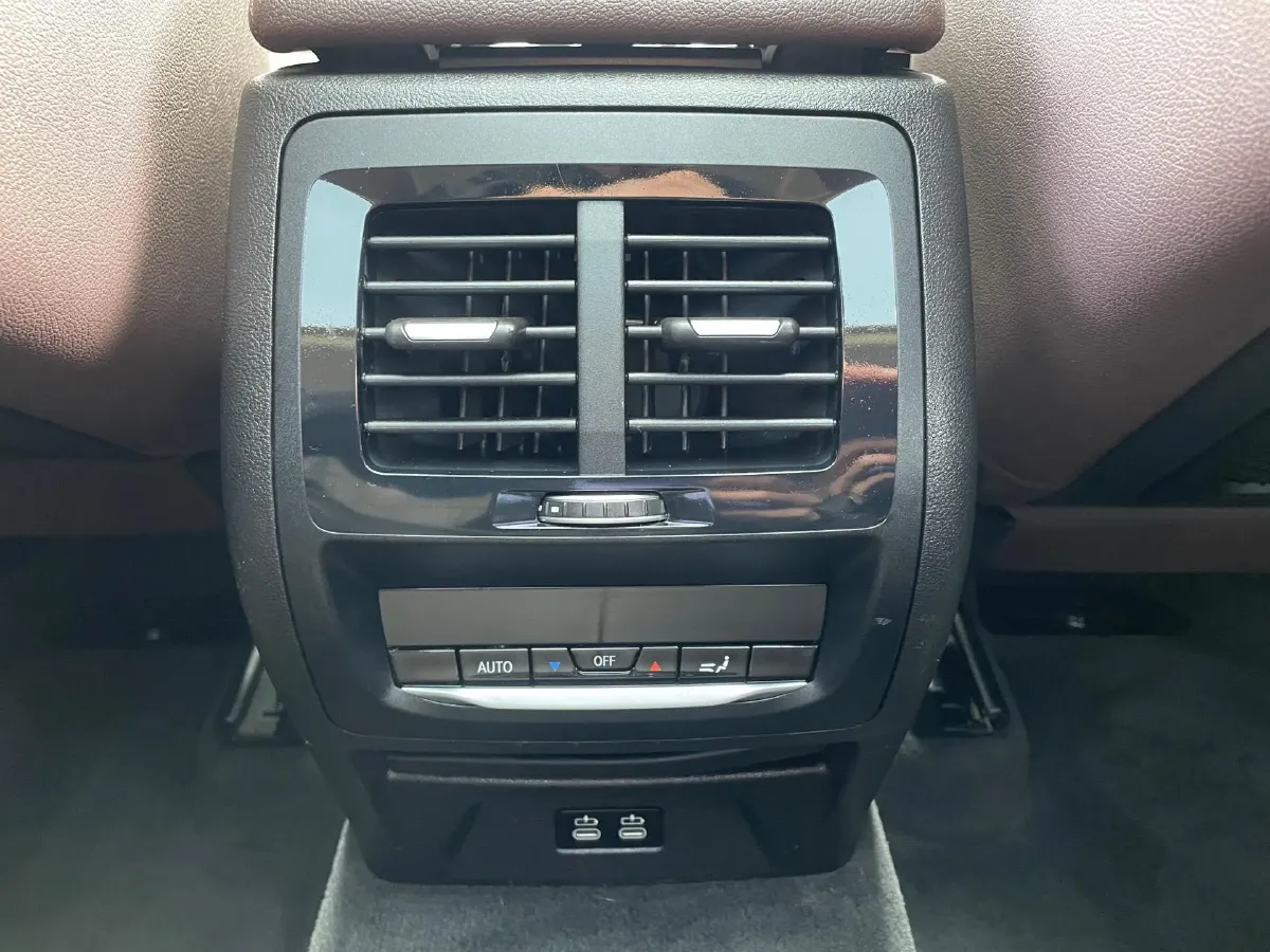 2020 BMW X3 2.0T 184HP L4 8AT,autocango,china used car exporter,china ev exporter,chinese used car exporter,chinese used ev exporter