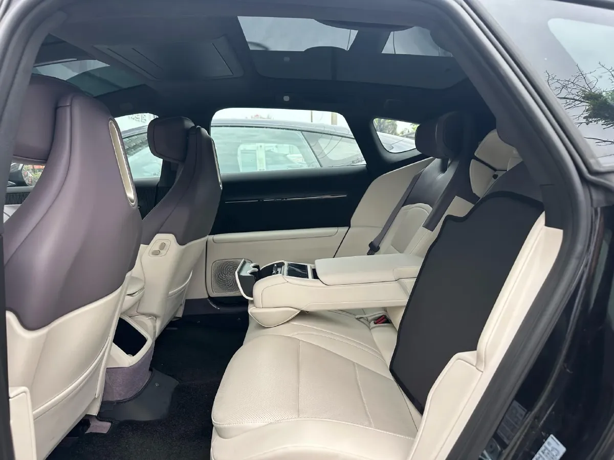 2025 Avatr 12 BEV 94.53KWH,autocango,china used car exporter,china ev exporter,chinese used car exporter,chinese used ev exporter