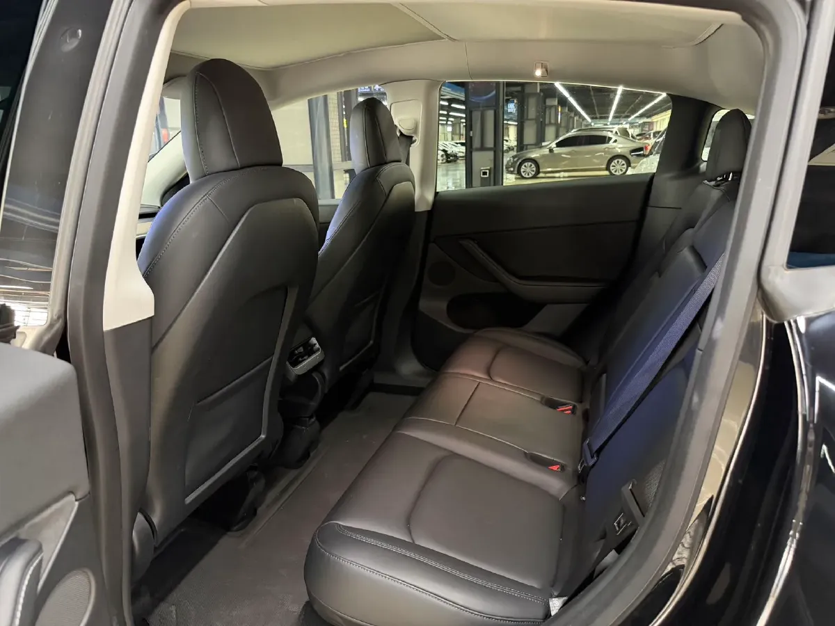 2021 Tesla Model Y BEV 76.8KWH,autocango,china used car exporter,china ev exporter,chinese used car exporter,chinese used ev exporter