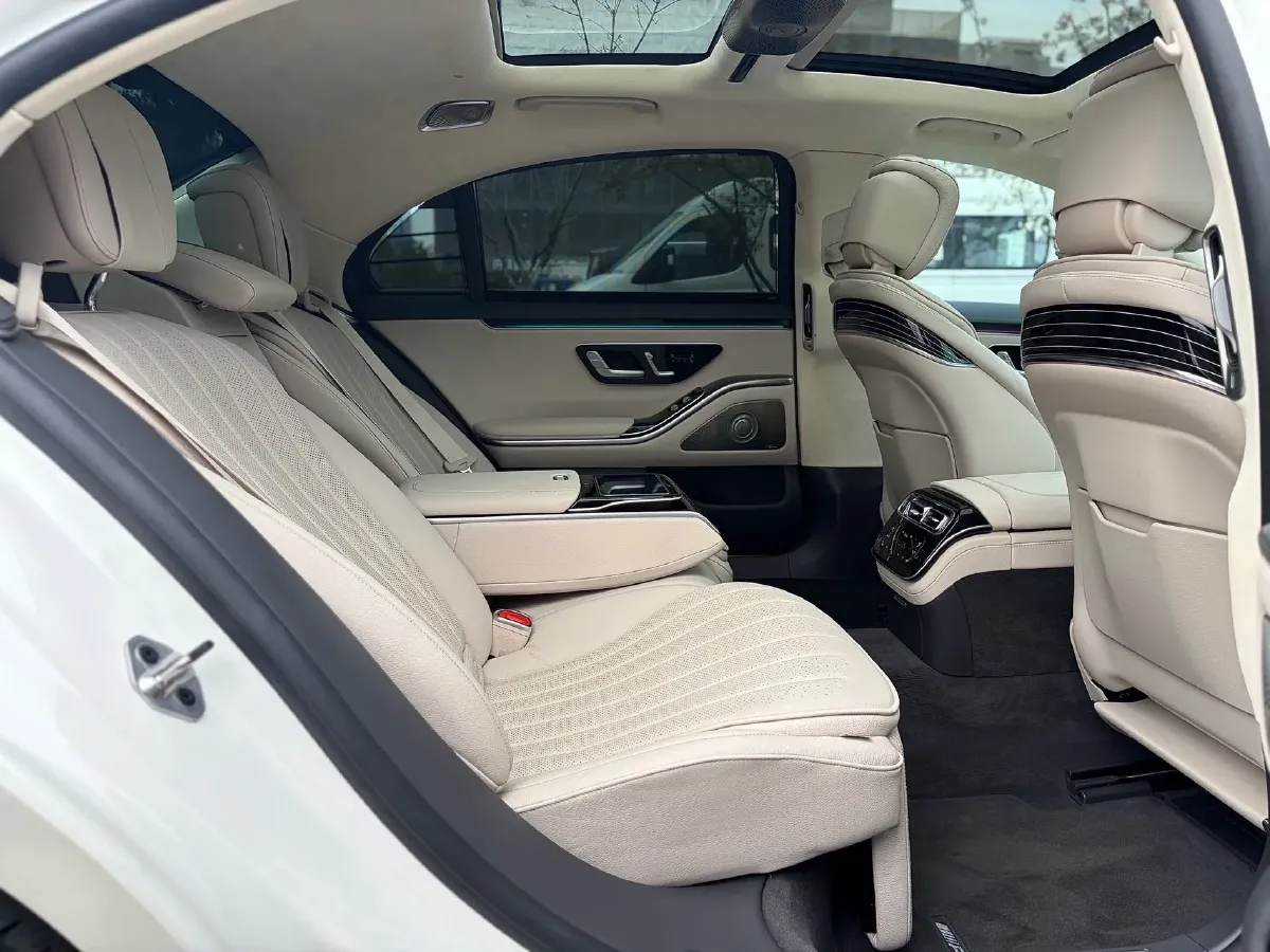 2022 Mercedes-Benz S Class 2.5T 367HP L6 9AT,autocango,china used car exporter,china ev exporter,chinese used car exporter,chinese used ev exporter