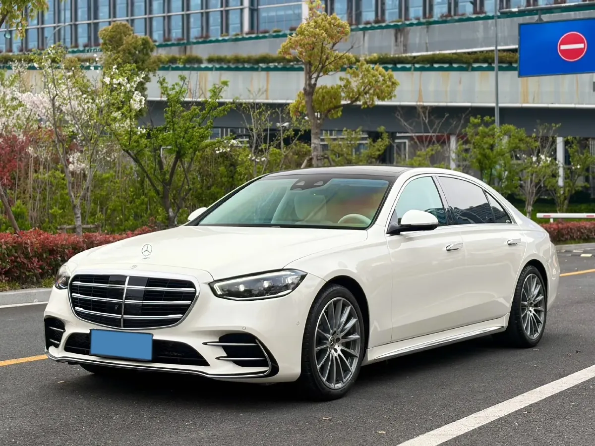 2022 Mercedes-Benz S Class 2.5T 367HP L6 9AT,autocango,china used car exporter,china ev exporter,chinese used car exporter,chinese used ev exporter