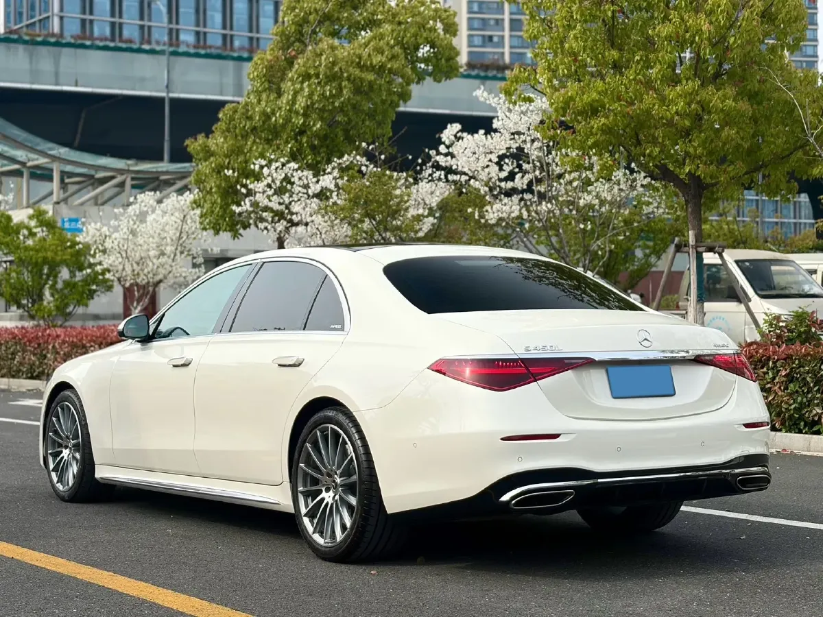 2022 Mercedes-Benz S Class 2.5T 367HP L6 9AT,autocango,china used car exporter,china ev exporter,chinese used car exporter,chinese used ev exporter