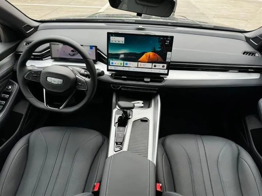 2025 Geely Preface 1.5T 181HP L4 7DCT,autocango,china used car exporter,china ev exporter,chinese used car exporter,chinese used ev exporter