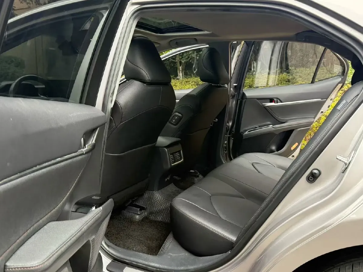 2021 Toyota Camry 2.0L 178HP L4 CVT,autocango,china used car exporter,china ev exporter,chinese used car exporter,chinese used ev exporter