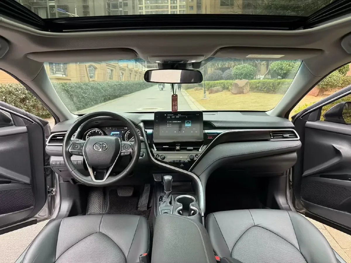 2021 Toyota Camry 2.0L 178HP L4 CVT,autocango,china used car exporter,china ev exporter,chinese used car exporter,chinese used ev exporter