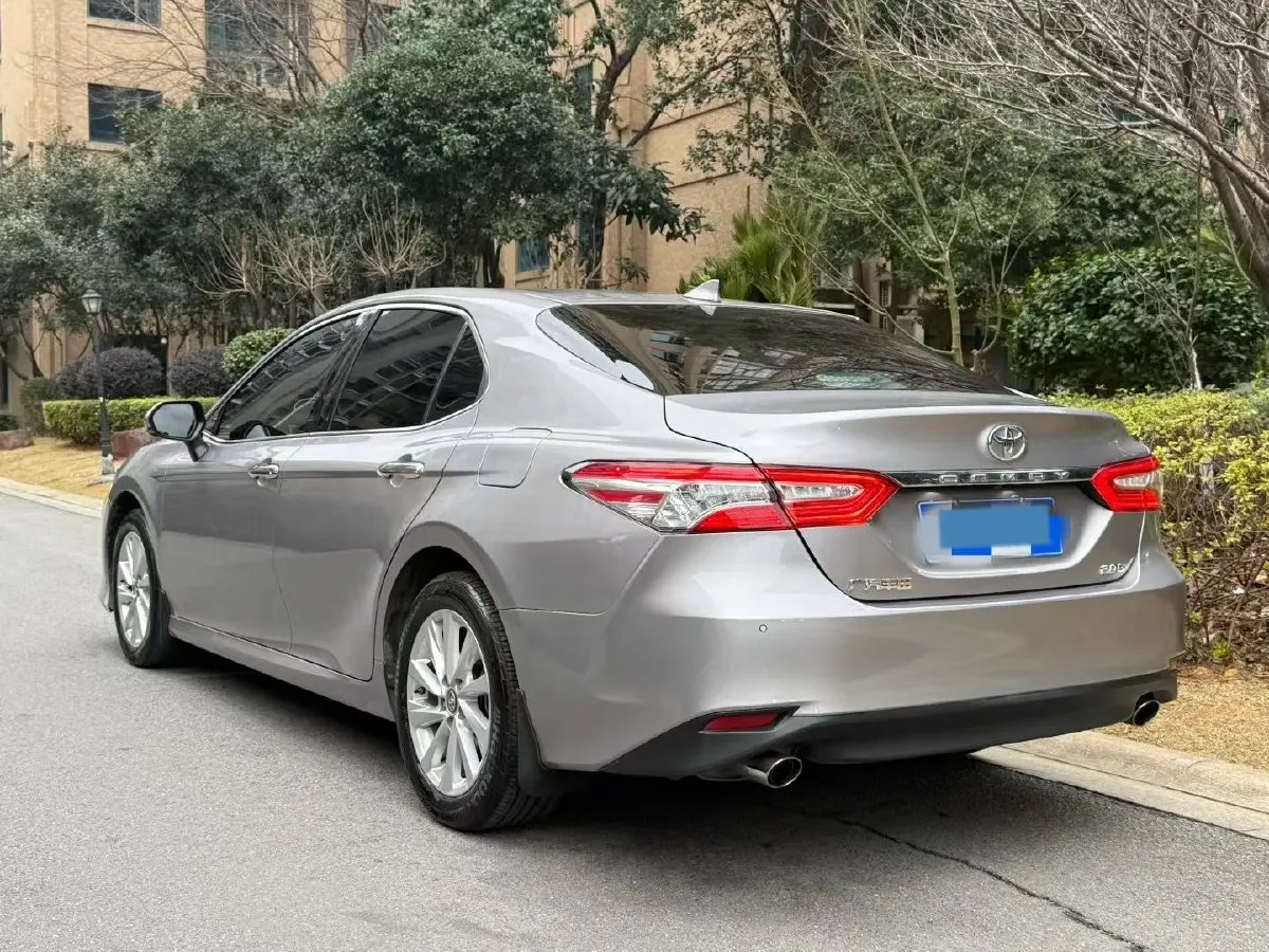 2021 Toyota Camry 2.0L 178HP L4 CVT,autocango,china used car exporter,china ev exporter,chinese used car exporter,chinese used ev exporter