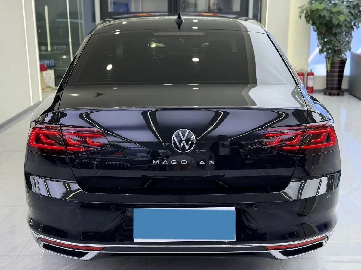 2020 Volkswagen Magotan 1.4T 150HP L4 7DCT,autocango,china used car exporter,china ev exporter,chinese used car exporter,chinese used ev exporter