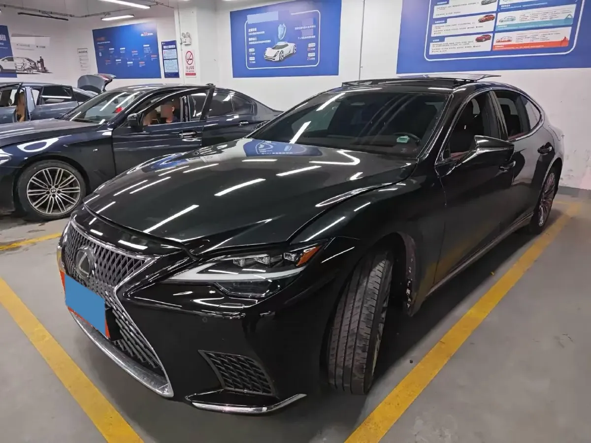 2024 Lexus LS 3.5L 299HP V6 E-CVT Hybrid,autocango,china used car exporter,china ev exporter,chinese used car exporter,chinese used ev exporter