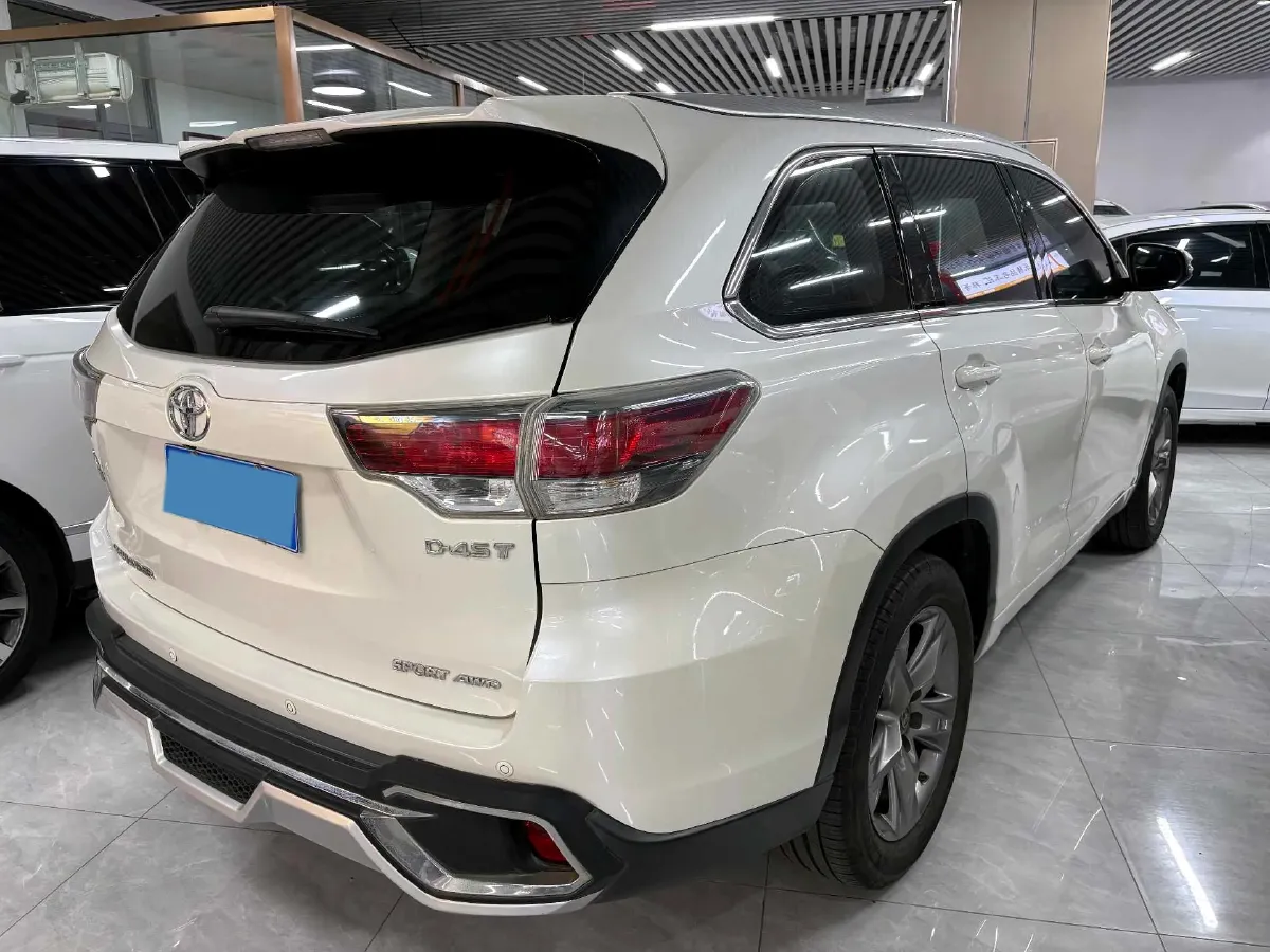 2018 Toyota Highlander 2.0T 220HP L4 6AT,autocango,china used car exporter,china ev exporter,chinese used car exporter,chinese used ev exporter