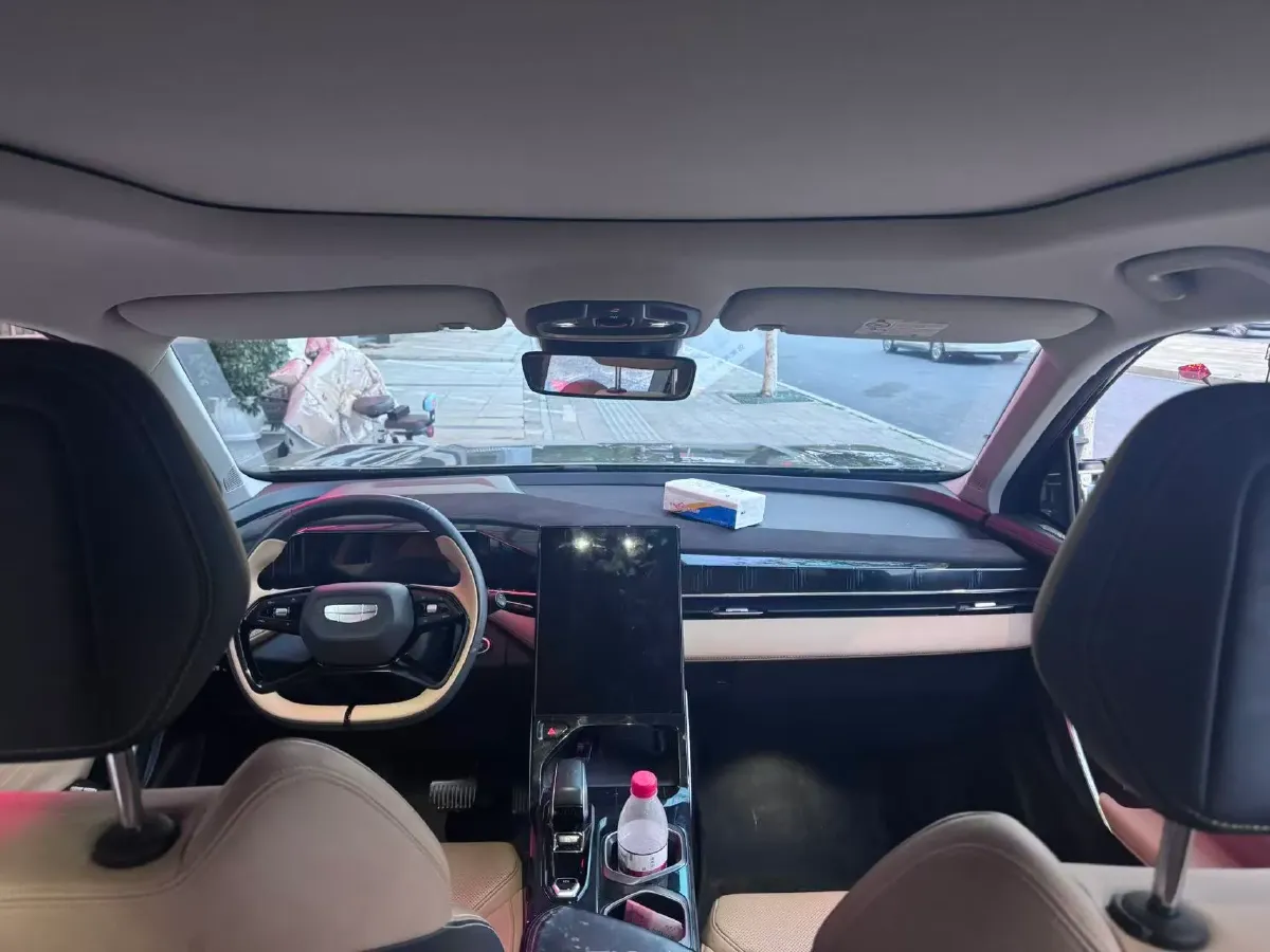 2023 Geely StarRay 1.5T 181HP L4 7DCT,autocango,china used car exporter,china ev exporter,chinese used car exporter,chinese used ev exporter