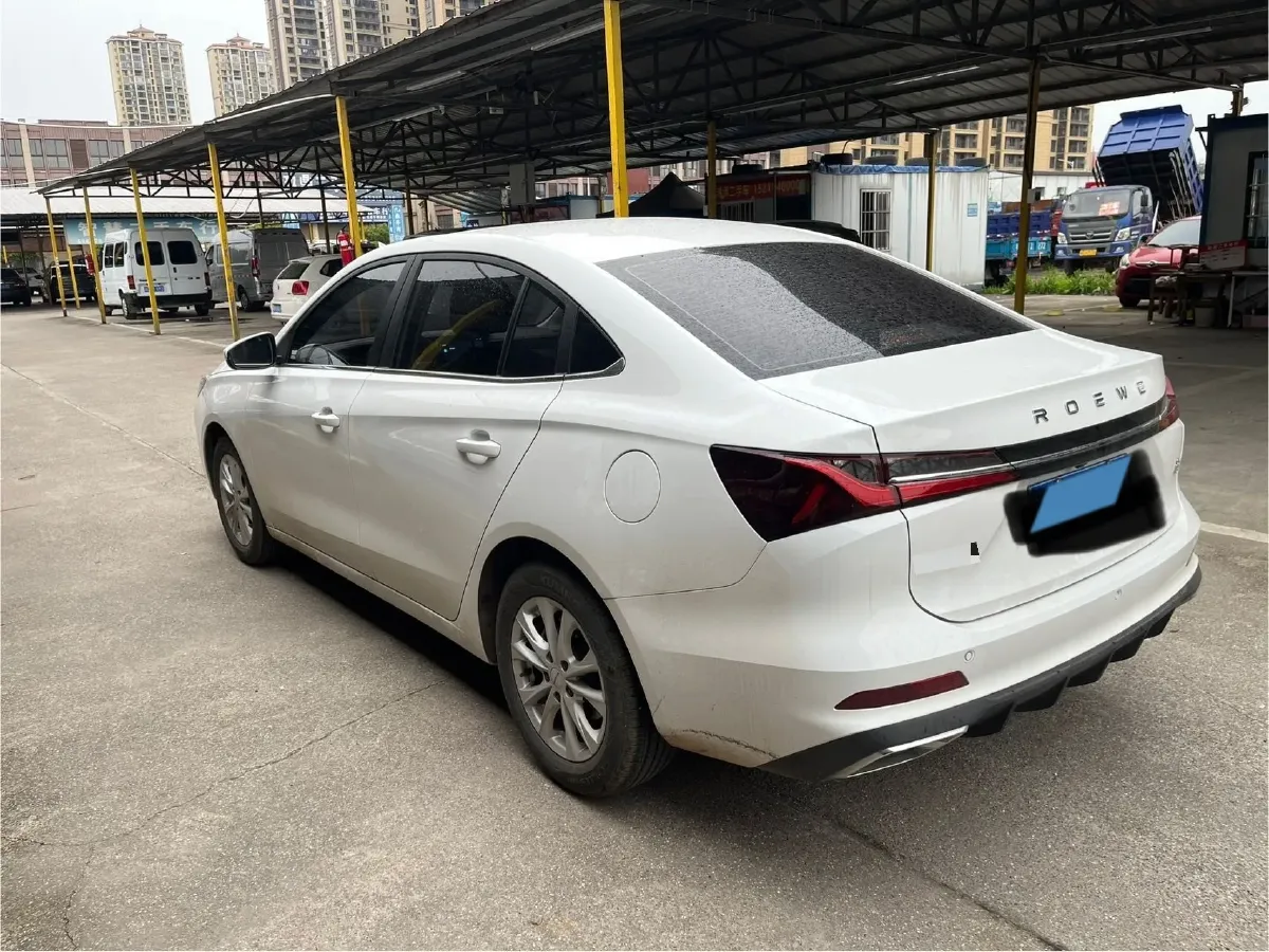 2023 Roewe i5 1.5L 129HP L4 CVT,autocango,china used car exporter,china ev exporter,chinese used car exporter,chinese used ev exporter