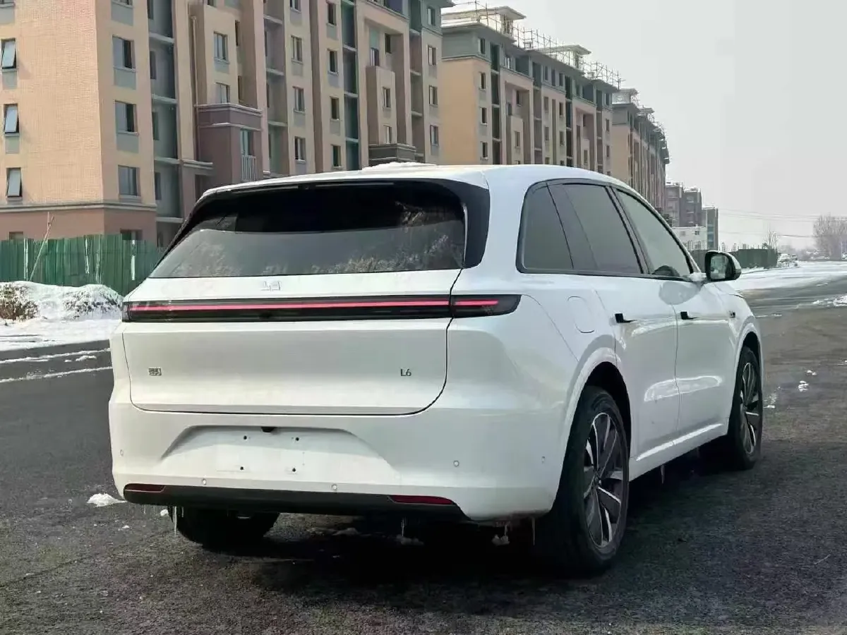 2025 Li L6 Range Extended 154HP L4 REEV,autocango,china used car exporter,china ev exporter,chinese used car exporter,chinese used ev exporter
