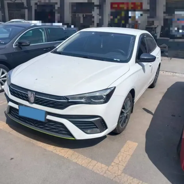 2021 Roewe i5 1.5L 120HP L4 5MT,autocango,china used car exporter,china ev exporter,chinese used car exporter,chinese used ev exporter