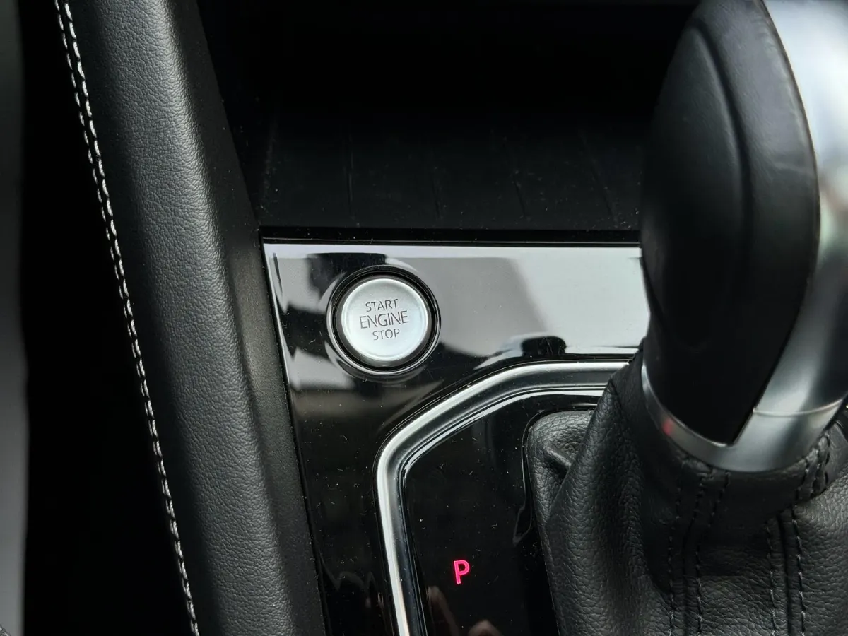 2023 Jetta VS5 1.4T 150HP L4 6AT,autocango,china used car exporter,china ev exporter,chinese used car exporter,chinese used ev exporter