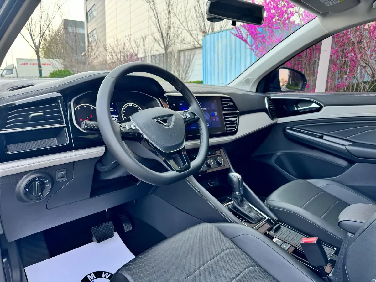 2023 Jetta VS5 1.4T 150HP L4 6AT,autocango,china used car exporter,china ev exporter,chinese used car exporter,chinese used ev exporter