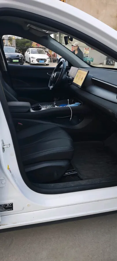 2025 BYD Seal05 DM-i 1.5L 101HP L4 E-CVT PHEV 7.68KWH,autocango,china used car exporter,china ev exporter,chinese used car exporter,chinese used ev exporter