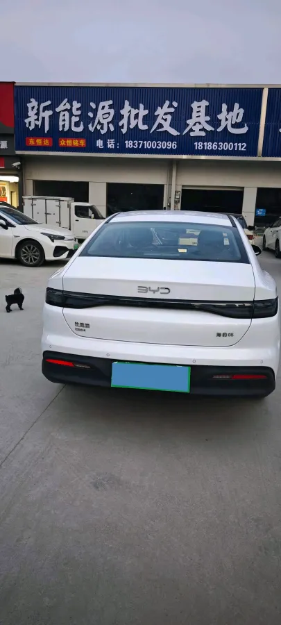 2025 BYD Seal05 DM-i 1.5L 101HP L4 E-CVT PHEV 7.68KWH,autocango,china used car exporter,china ev exporter,chinese used car exporter,chinese used ev exporter