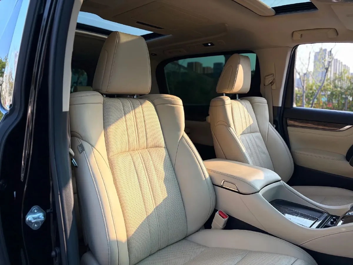 2021 Toyota Vellfire 2.5L 117HP L4 E-CVT Hybrid,autocango,china used car exporter,china ev exporter,chinese used car exporter,chinese used ev exporter