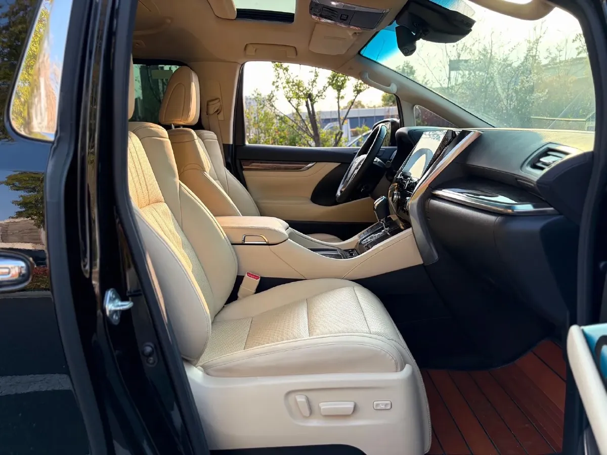 2021 Toyota Vellfire 2.5L 117HP L4 E-CVT Hybrid,autocango,china used car exporter,china ev exporter,chinese used car exporter,chinese used ev exporter