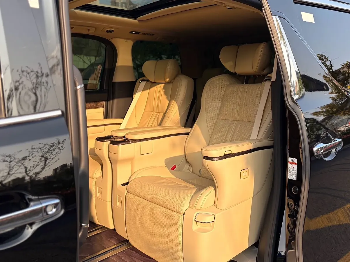 2021 Toyota Vellfire 2.5L 117HP L4 E-CVT Hybrid,autocango,china used car exporter,china ev exporter,chinese used car exporter,chinese used ev exporter