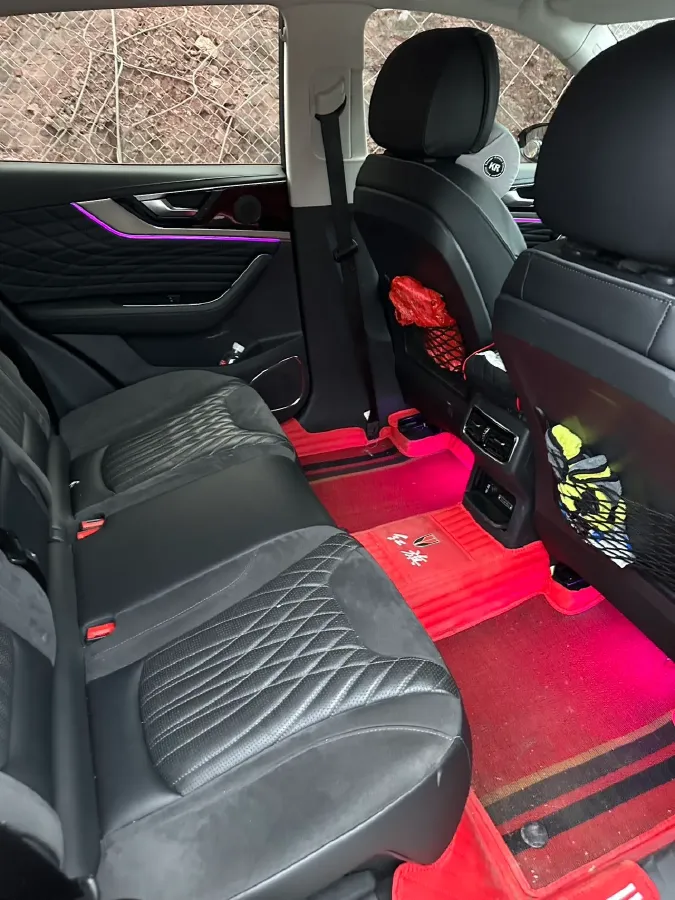 2022 HongQi HS5 2.0T 224HP L4 6AT,autocango,china used car exporter,china ev exporter,chinese used car exporter,chinese used ev exporter