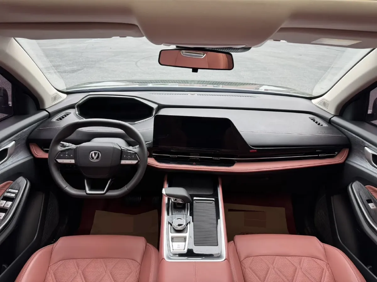 2024 ChangAn CS55 Plus 1.5T 188HP L4 7DCT,autocango,china used car exporter,china ev exporter,chinese used car exporter,chinese used ev exporter