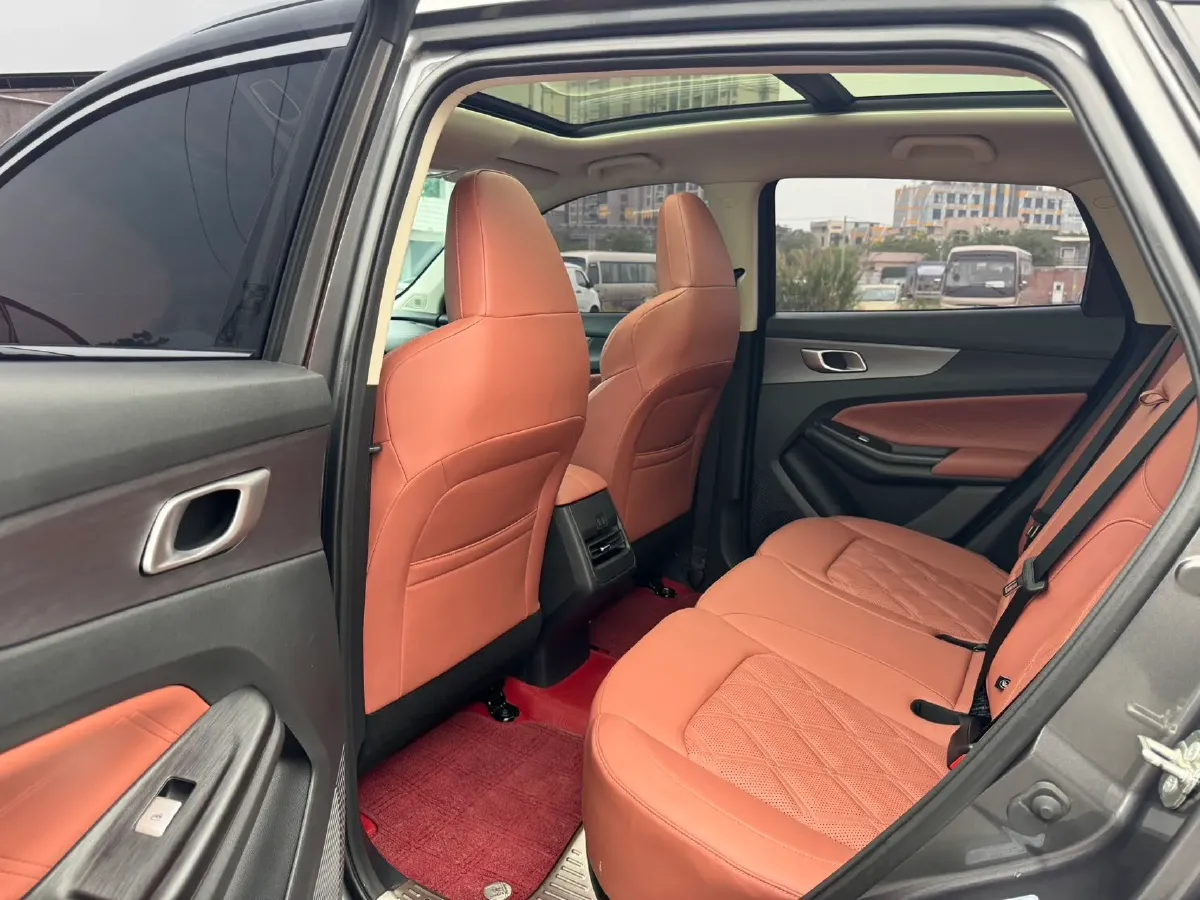 2024 ChangAn CS55 Plus 1.5T 188HP L4 7DCT,autocango,china used car exporter,china ev exporter,chinese used car exporter,chinese used ev exporter