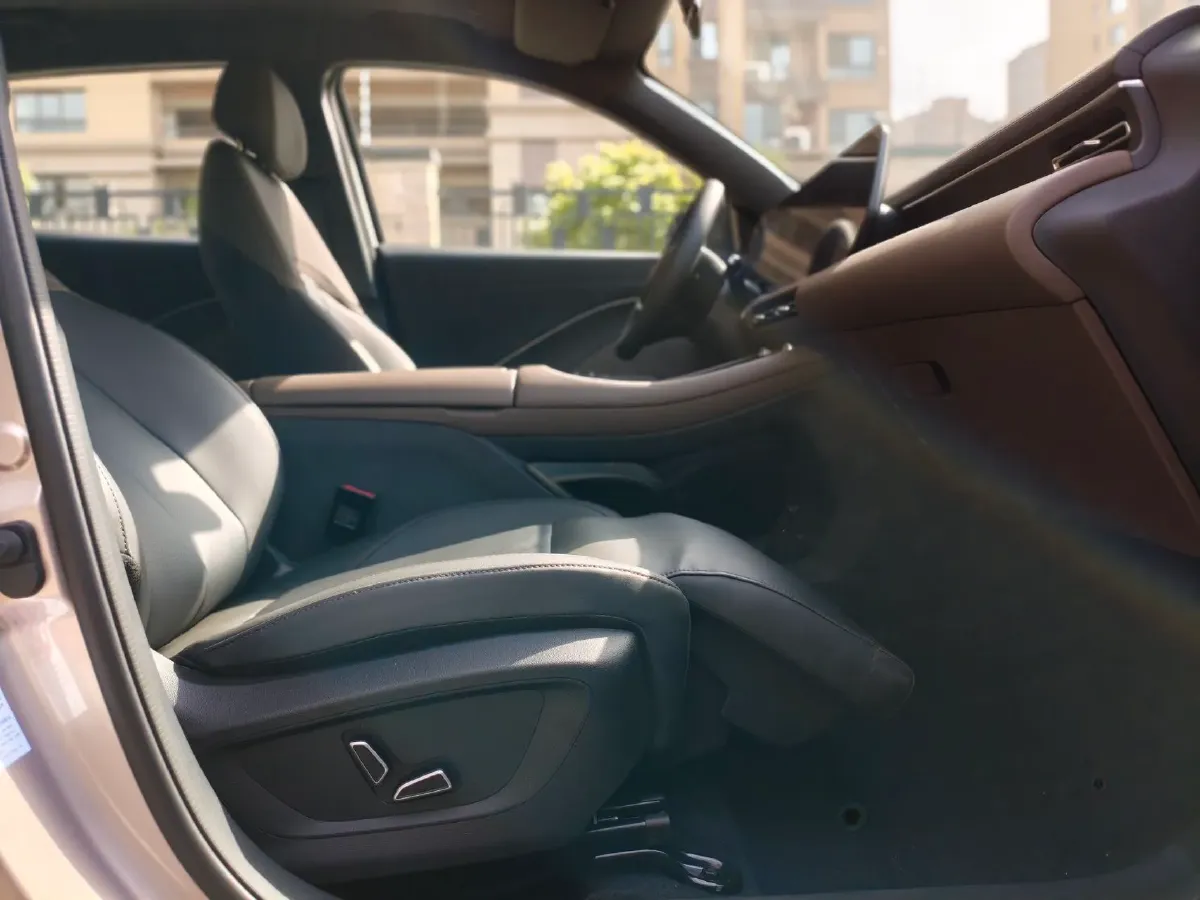 2026 ChangAn CS55 Plus 1.5T 192HP L4 7DCT,autocango,china used car exporter,china ev exporter,chinese used car exporter,chinese used ev exporter