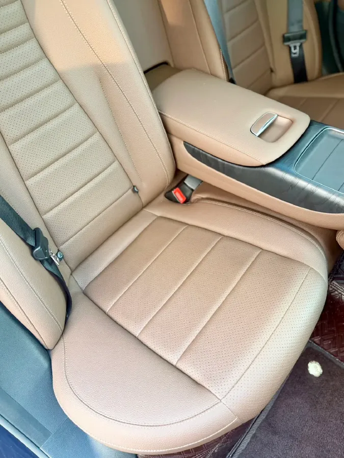 2020 Mercedes-Benz E Class 1.5T 184HP L4 9AT,autocango,china used car exporter,china ev exporter,chinese used car exporter,chinese used ev exporter