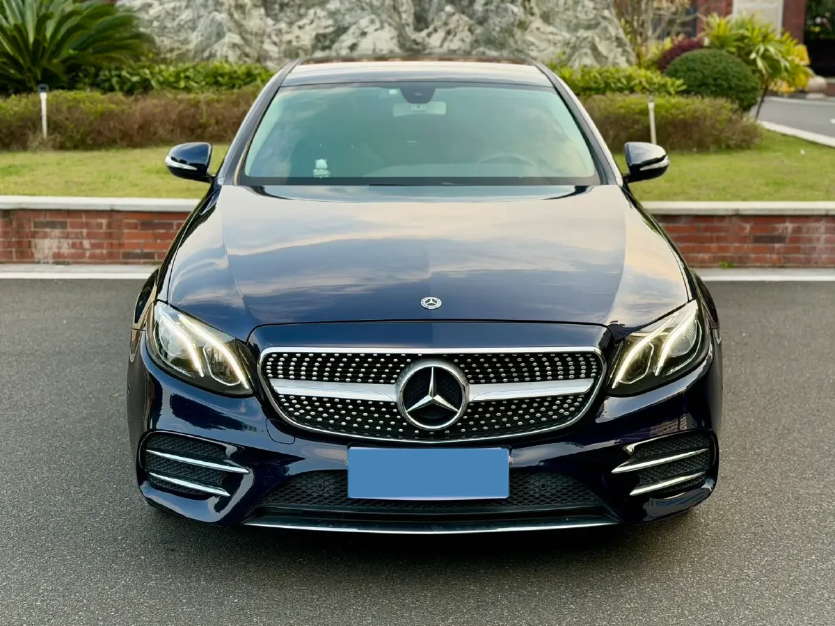 2020 Mercedes-Benz E Class 1.5T 184HP L4 9AT,autocango,china used car exporter,china ev exporter,chinese used car exporter,chinese used ev exporter