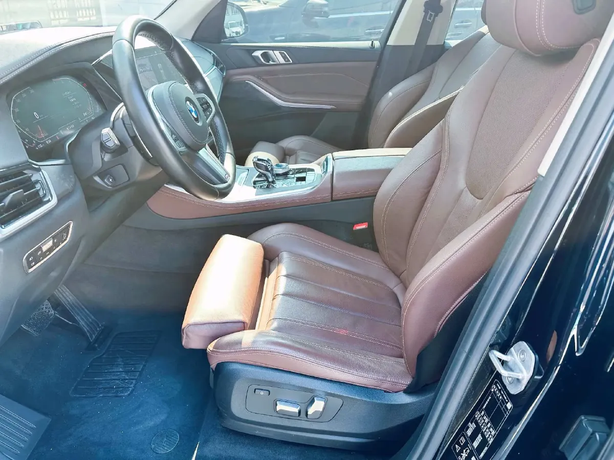 2020 BMW X5 2.0T 265HP L4 8AT,autocango,china used car exporter,china ev exporter,chinese used car exporter,chinese used ev exporter