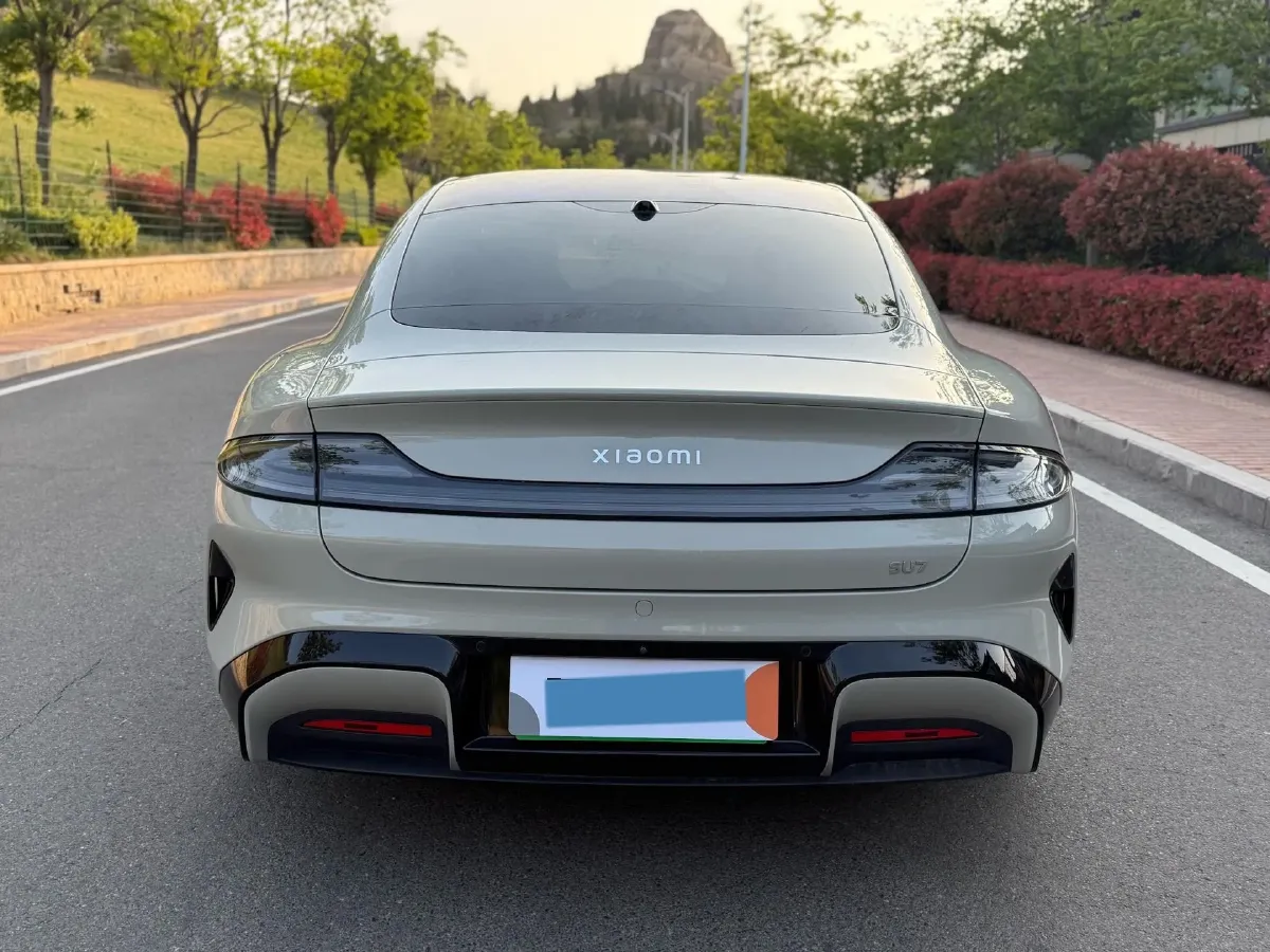 2024 MI SU7 BEV 73.6KWH,autocango,china used car exporter,china ev exporter,chinese used car exporter,chinese used ev exporter