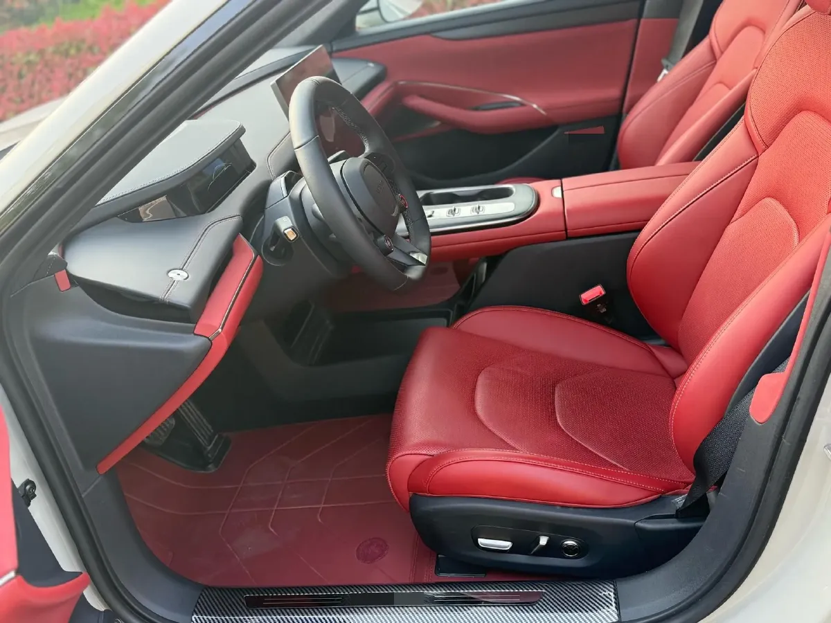 2024 MI SU7 BEV 73.6KWH,autocango,china used car exporter,china ev exporter,chinese used car exporter,chinese used ev exporter