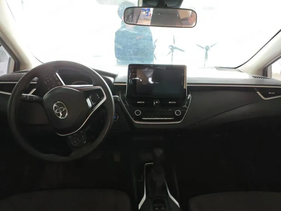 2021 Toyota Corolla 1.2T 116HP L4 CVT,autocango,china used car exporter,china ev exporter,chinese used car exporter,chinese used ev exporter