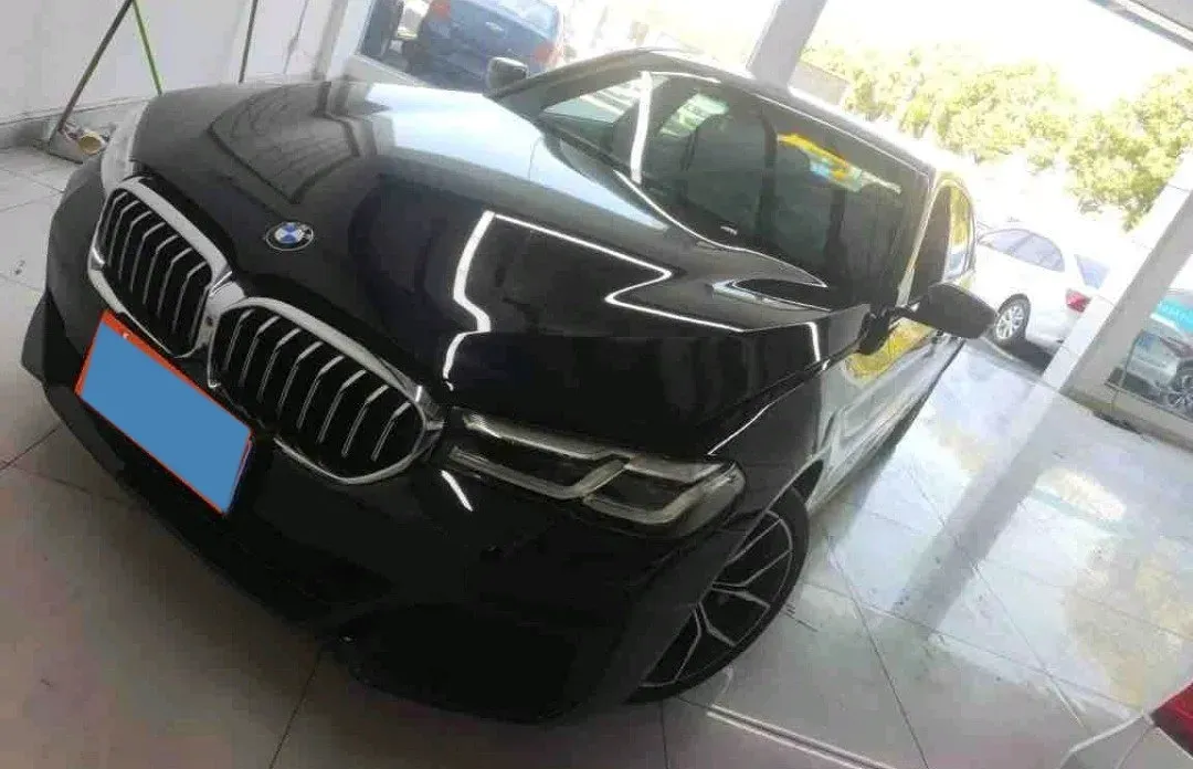 2022 BMW 5 Series 2.0T 252HP L4 8AT,autocango,china used car exporter,china ev exporter,chinese used car exporter,chinese used ev exporter