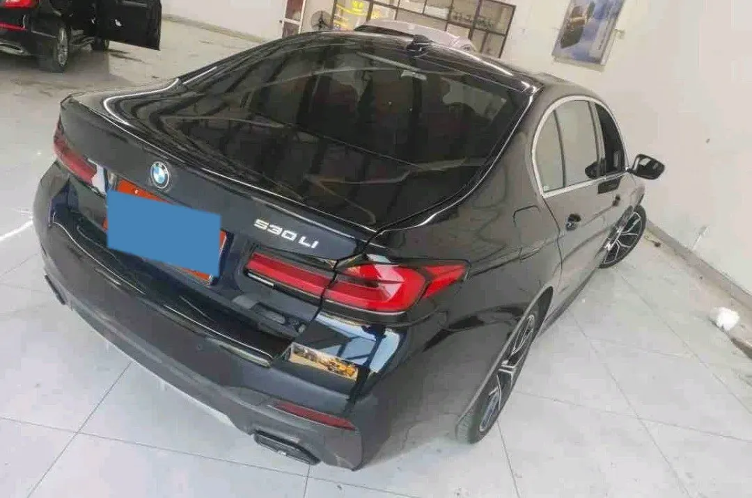 2022 BMW 5 Series 2.0T 252HP L4 8AT,autocango,china used car exporter,china ev exporter,chinese used car exporter,chinese used ev exporter