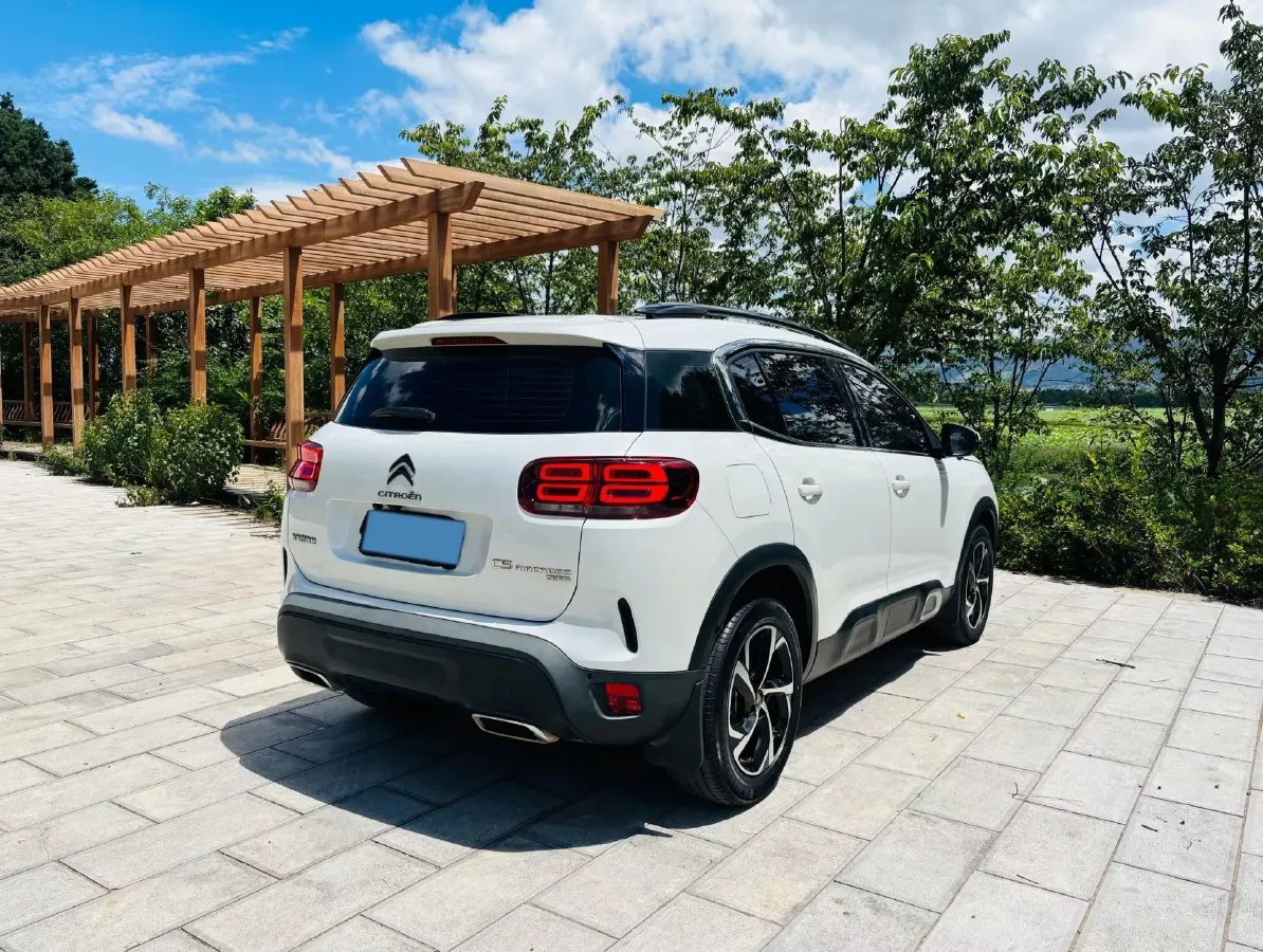 2021 Citroen C5 Aircross 1.6T 170HP L4 8AT,autocango,china used car exporter,china ev exporter,chinese used car exporter,chinese used ev exporter