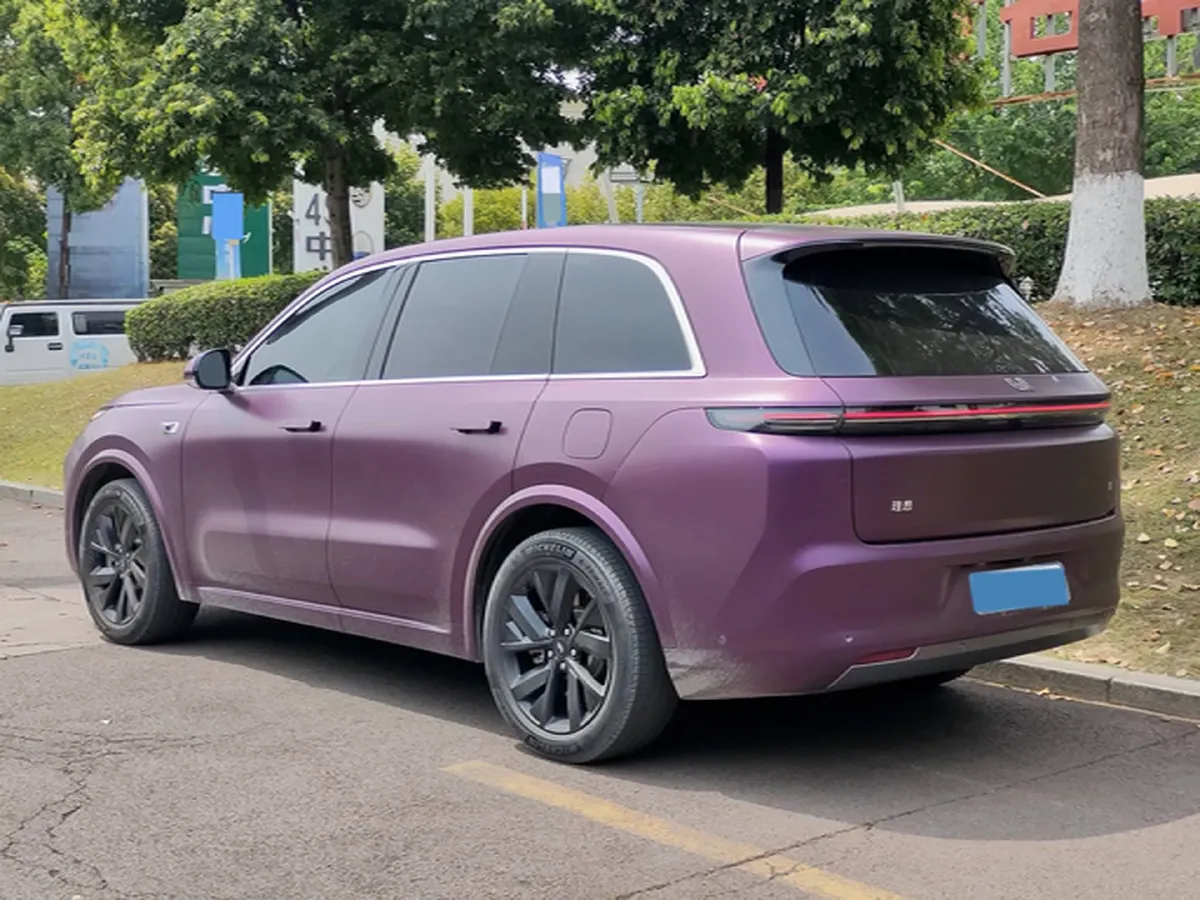 2023 Li L8 Range Extended 154HP REEV 40.9KWH,autocango,china used car exporter,china ev exporter,chinese used car exporter,chinese used ev exporter