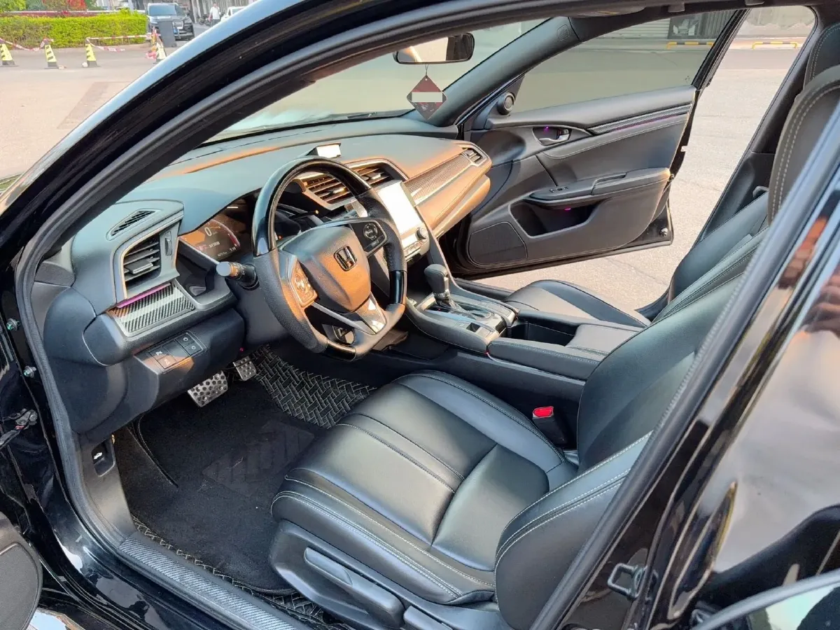 2021 Honda Civic 1.5T 177HP L4 CVT,autocango,china used car exporter,china ev exporter,chinese used car exporter,chinese used ev exporter