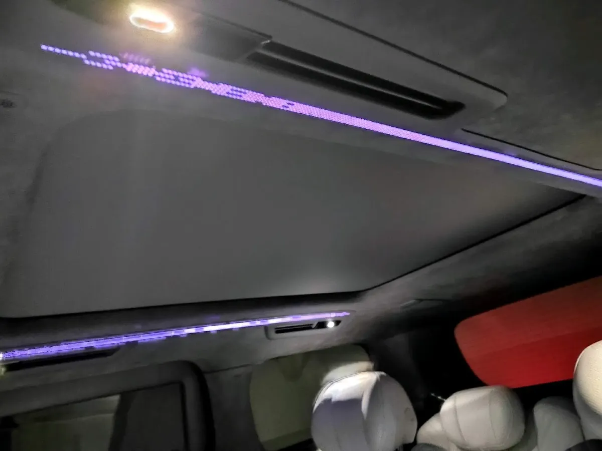 2022 Zeekr 009 BEV 116KWH,autocango,china used car exporter,china ev exporter,chinese used car exporter,chinese used ev exporter