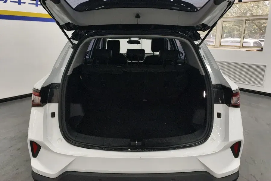 2022 WuLing XingChen 2.0L 136HP L4 1DHT Hybrid 1.8KWH,autocango,china used car exporter,china ev exporter,chinese used car exporter,chinese used ev exporter