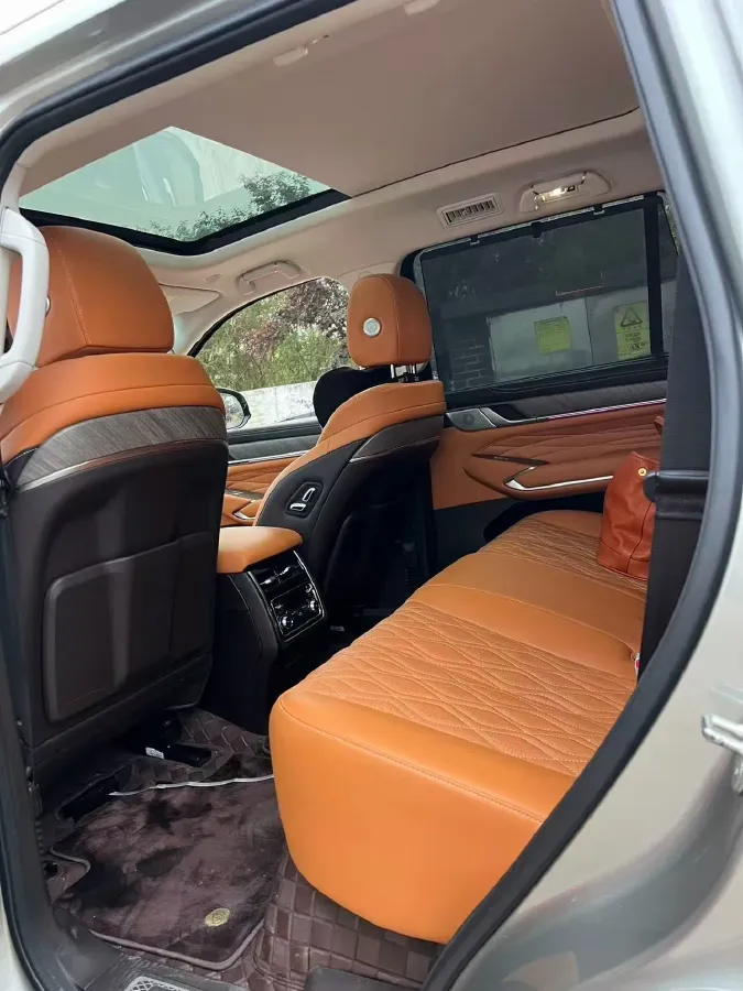 2022 Tank 500 3.0T 360HP V6 9AT,autocango,china used car exporter,china ev exporter,chinese used car exporter,chinese used ev exporter