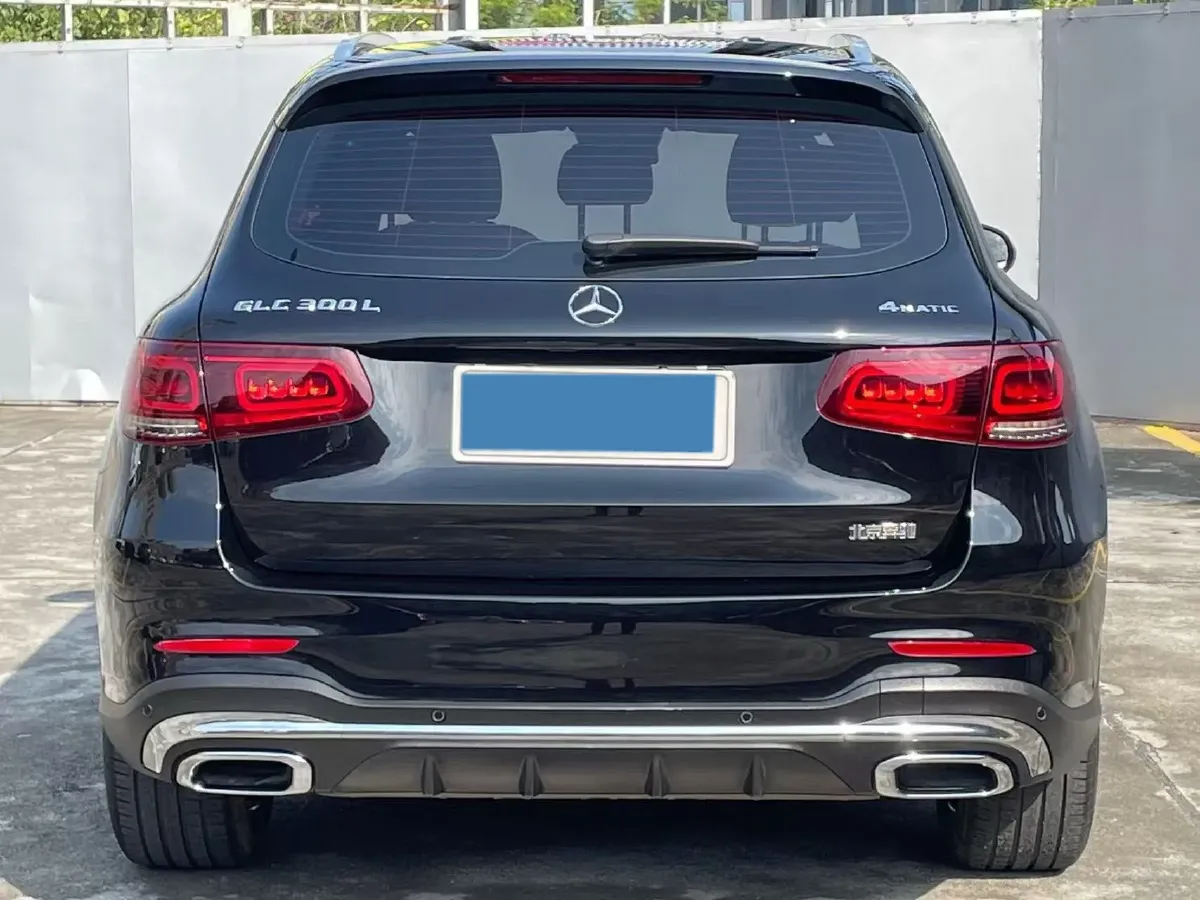 2022 Mercedes-Benz GLC Class 2.0T 258HP L4 9AT,autocango,china used car exporter,china ev exporter,chinese used car exporter,chinese used ev exporter