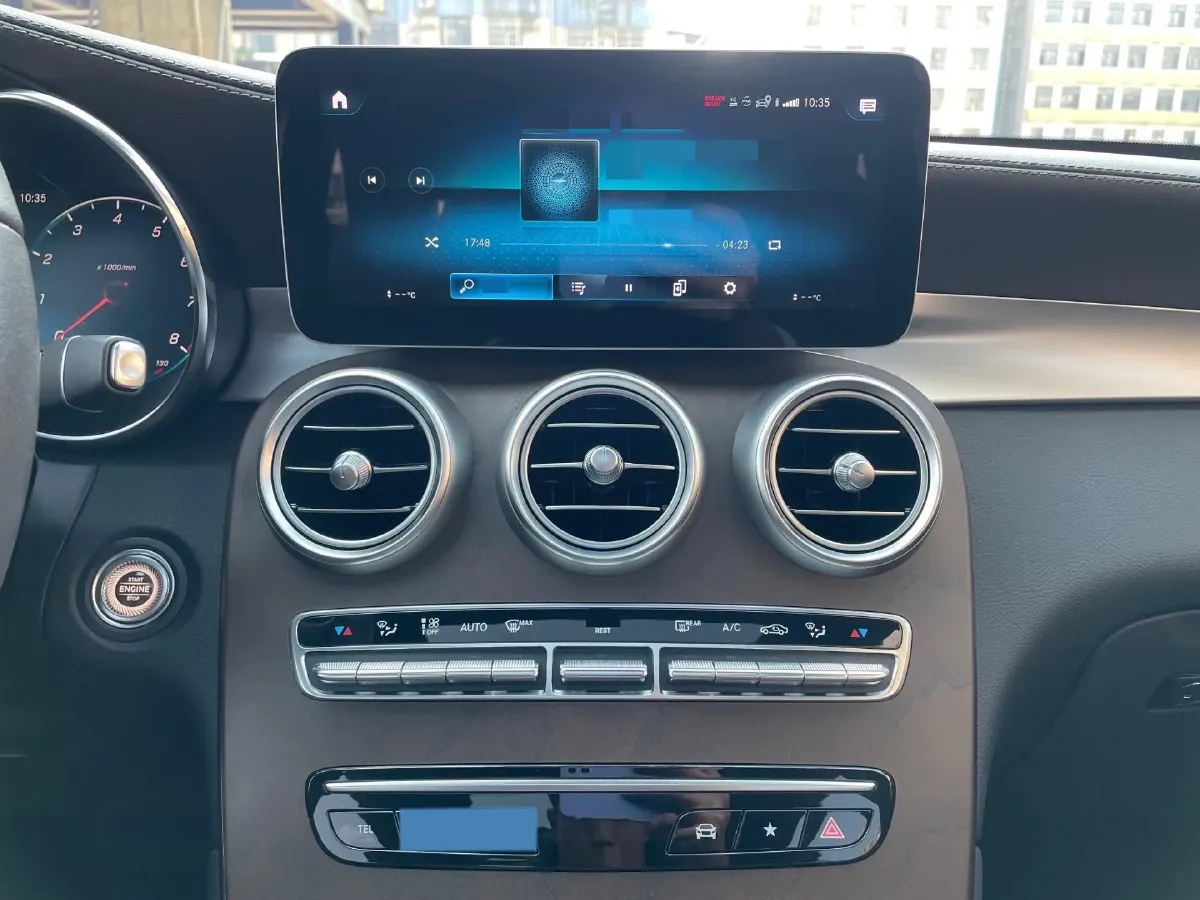 2022 Mercedes-Benz GLC Class 2.0T 258HP L4 9AT,autocango,china used car exporter,china ev exporter,chinese used car exporter,chinese used ev exporter