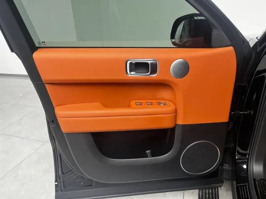 2024 Li L6 Range Extended 154HP L4 REEV 36.8KWH,autocango,china used car exporter,china ev exporter,chinese used car exporter,chinese used ev exporter