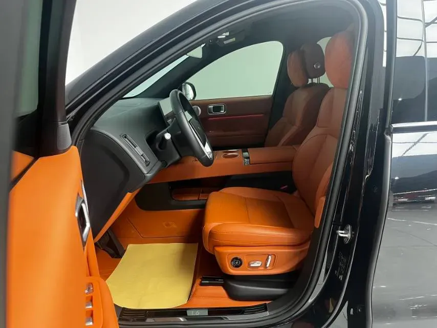 2024 Li L6 Range Extended 154HP L4 REEV 36.8KWH,autocango,china used car exporter,china ev exporter,chinese used car exporter,chinese used ev exporter