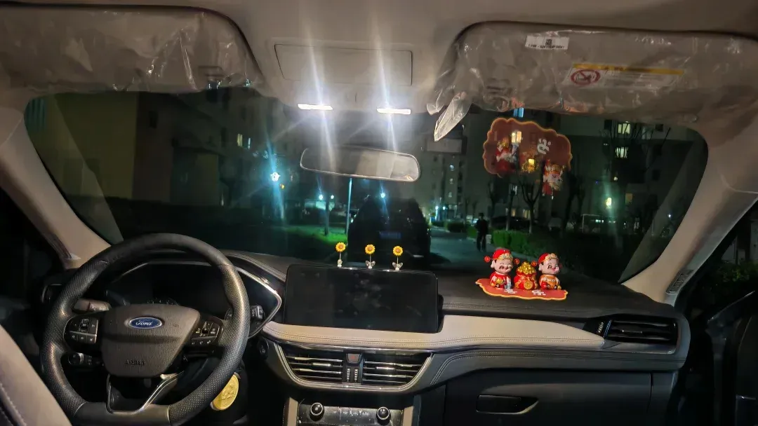 2020 Ford Escape 2.0T 248HP L4 8AT,autocango,china used car exporter,china ev exporter,chinese used car exporter,chinese used ev exporter